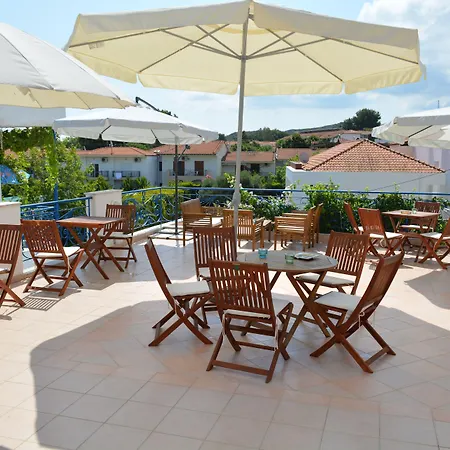Victor Eleni Aparthotel 2*