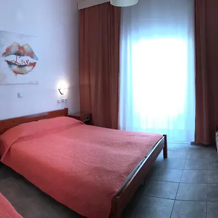 Aparthotel Victor Eleni 2*