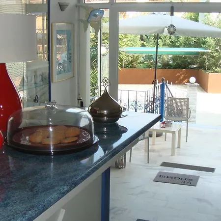 Lejlighedshotel Victor Eleni Hanioti