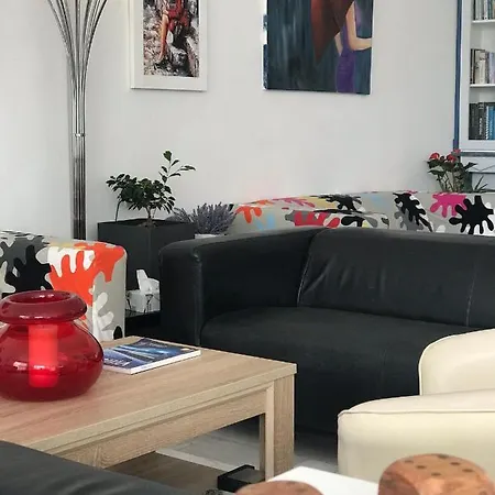 Ξενοδοχείο με διαμερίσματα Victor Eleni