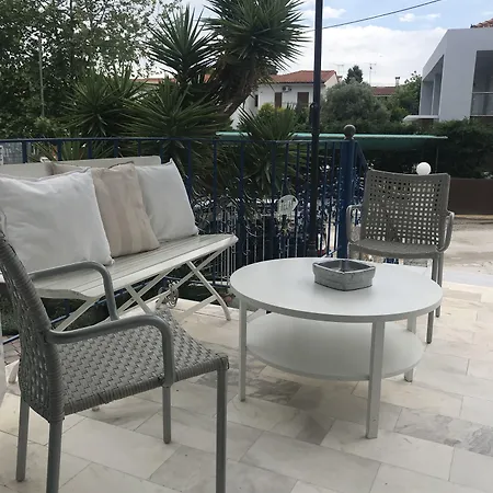 Victor Eleni Aparthotel