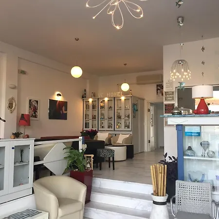 Aparthotel Victor Eleni Hanioti