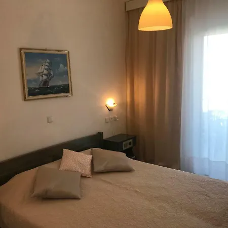 Victor Eleni Aparthotel